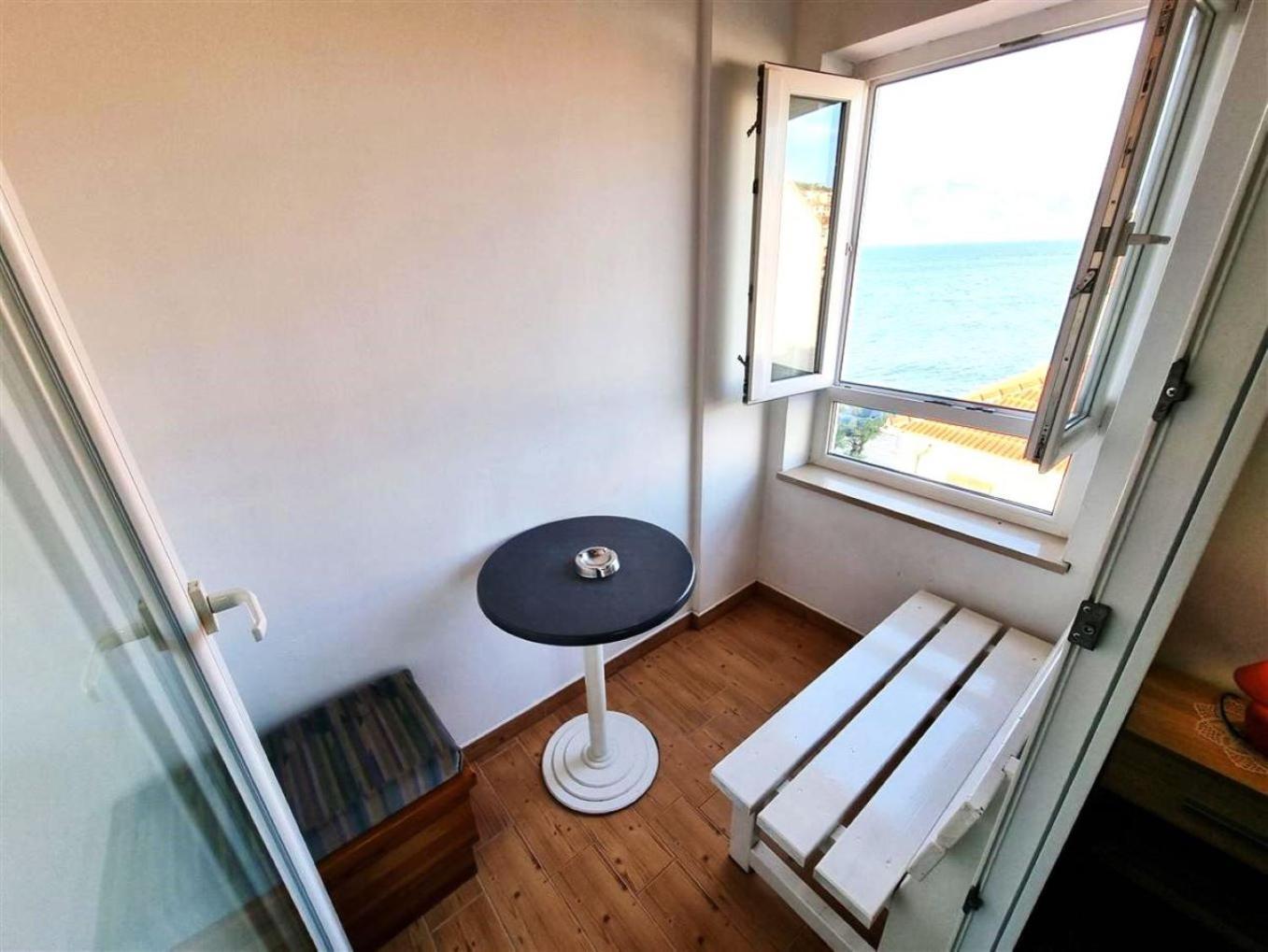 Apartmani Banic Postira Eksteriør billede