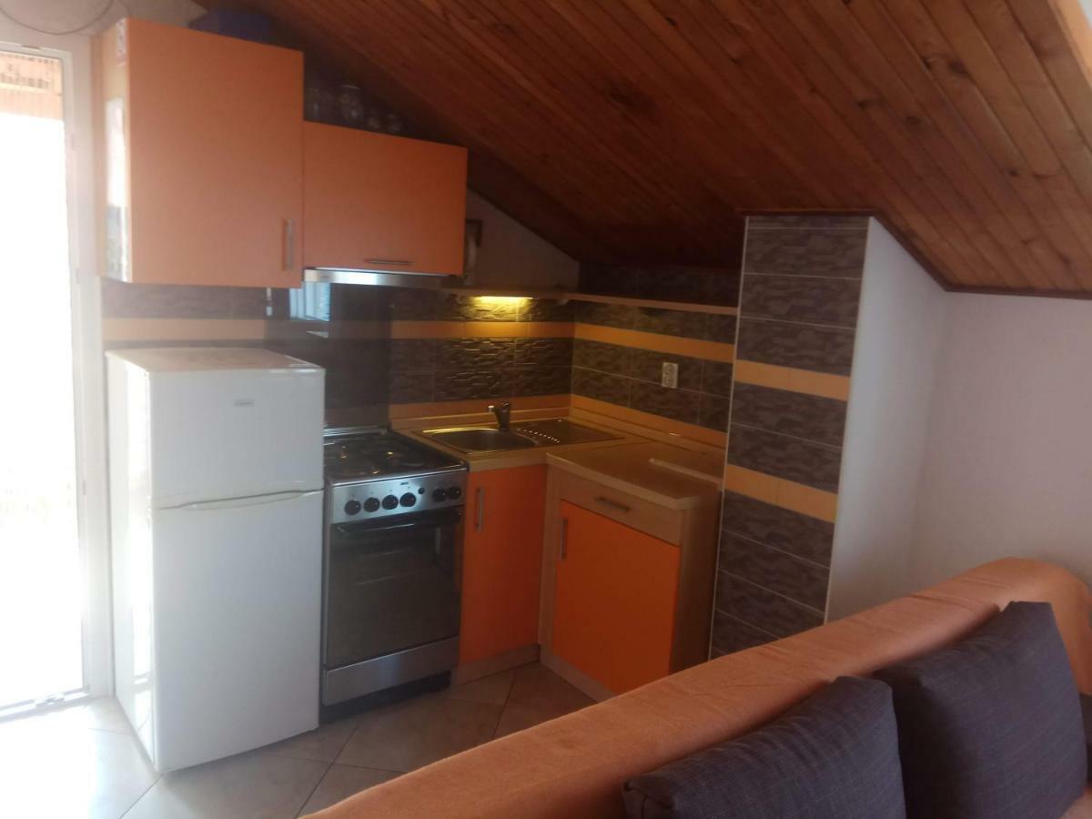 Apartmani Banic Postira Eksteriør billede